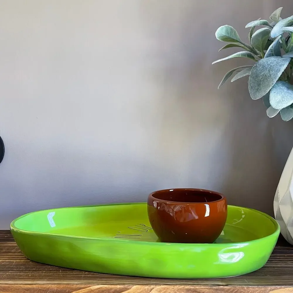 NWOT Rae Dunn Chips n' Dip platter